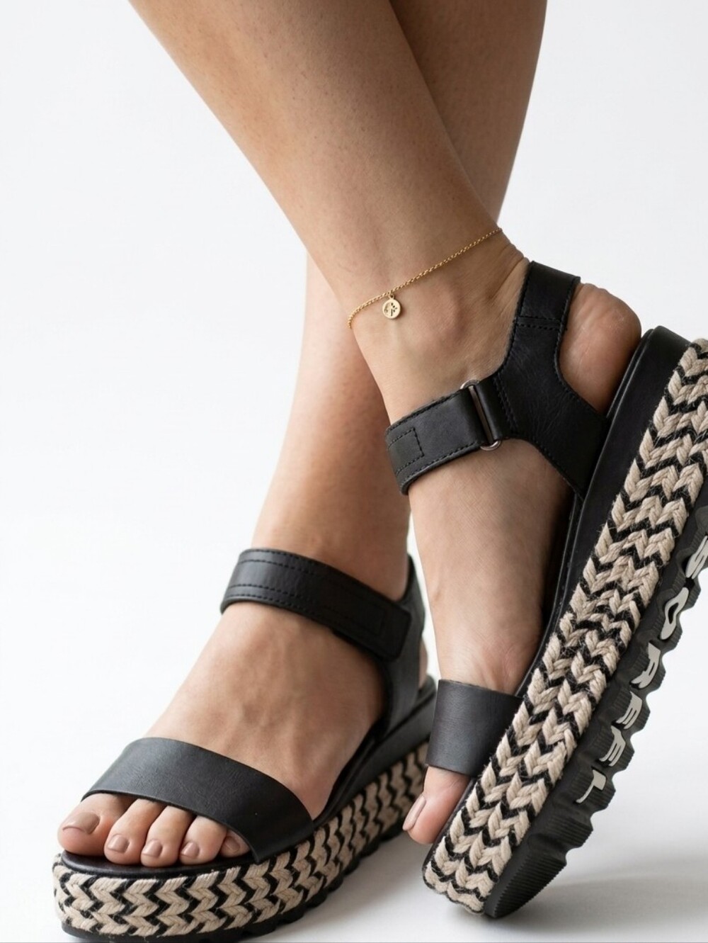 Sorel Women’s Black Platform Espadrille Sandals - Size 7.5